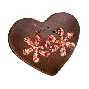 Handcrafted Floral‎ Earrings - Red and Orange